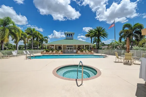 9082 COACHMAN DR, Venice, FL 34293