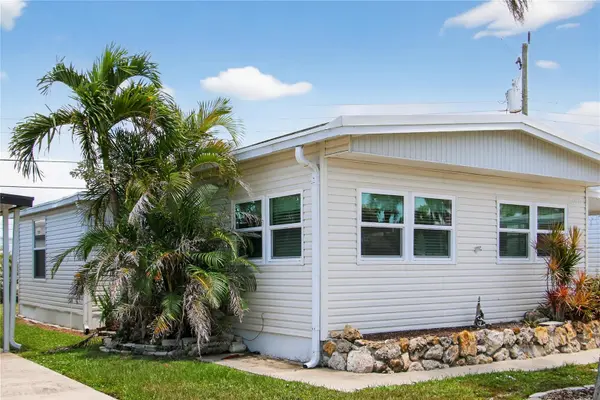 808 S GREEN CIR, Venice, FL 34285