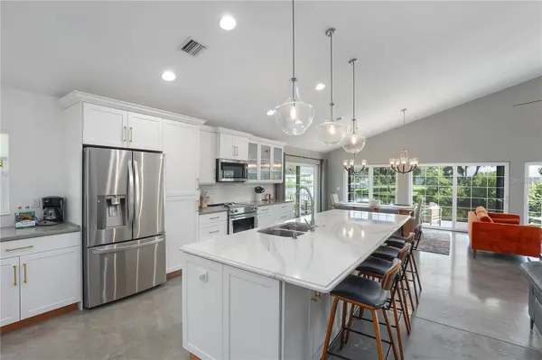 1082 MARCH DR, Port Charlotte, FL 33953