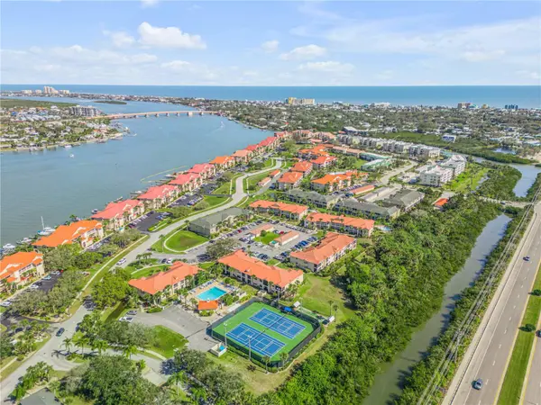468 BOUCHELLE DR #325, New Smyrna Beach, FL 32169