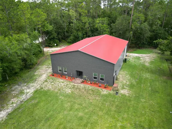 425 WESTERN RD, New Smyrna Beach, FL 32168
