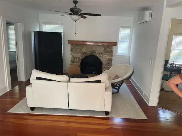 305 MARY AVE, New Smyrna Beach, FL 32168
