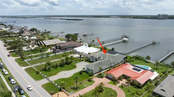 3020 S PENINSULA DR, Daytona Beach Shores, FL 32118