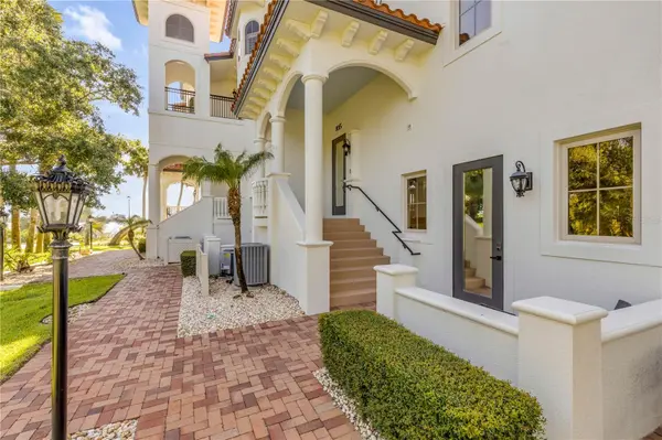 5090 RIVERSIDE DR #105, Port Orange, FL 32127