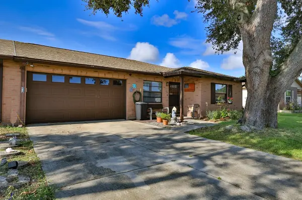 418 FALCON AVE, Edgewater, FL 32141