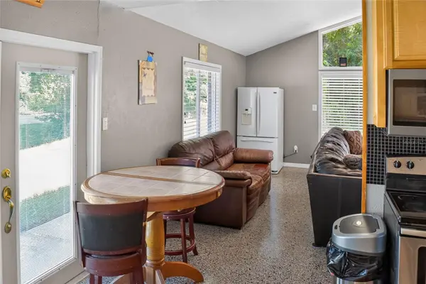 2420 HAZEL BISHOP DR, New Smyrna Beach, FL 32168