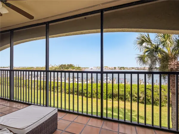 452 BOUCHELLE DR #204, New Smyrna Beach, FL 32169