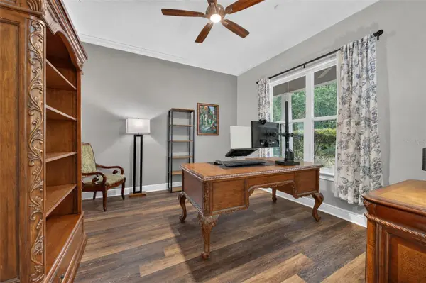 1515 RAMBLING OAKS LN, Deland, FL 32720