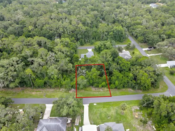 1048 W MAXIMILIAN PL, Citrus Springs, FL 34434