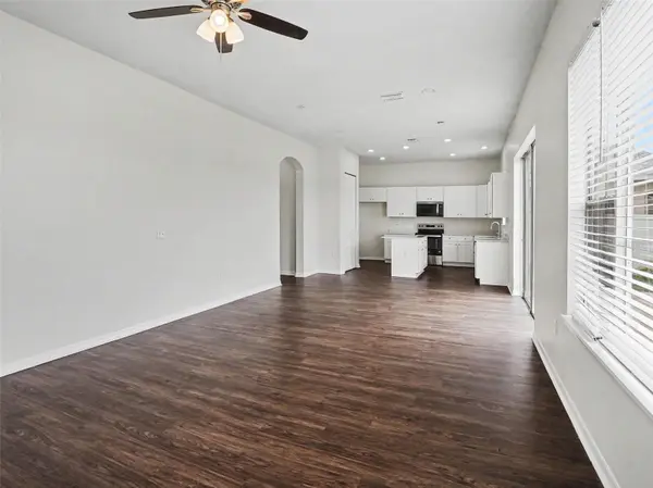 2220 SAND ARBOR CIR, Orlando, FL 32824