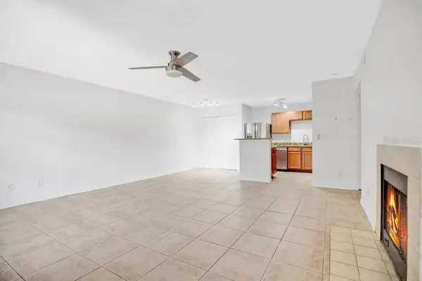 360 LAKE ONTARIO CT #104, Altamonte Springs, FL 32701
