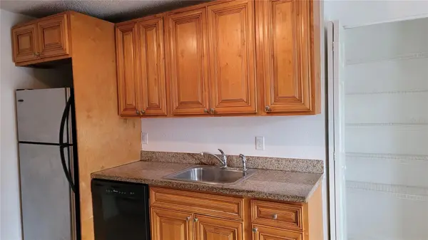 4023 VERSAILLES DR #4023F, Orlando, FL 32808