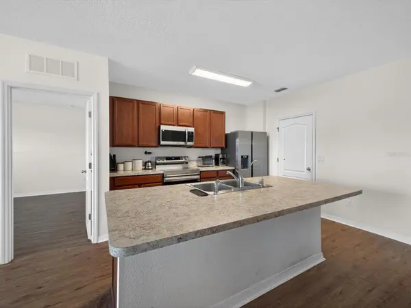 16701 BROADFORD LN, Clermont, FL 34714