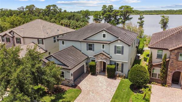 8394 LOOKOUT POINTE DR, Windermere, FL 34786