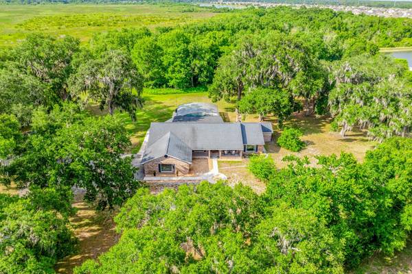 1600 E 10TH ST, St Cloud, FL 34771