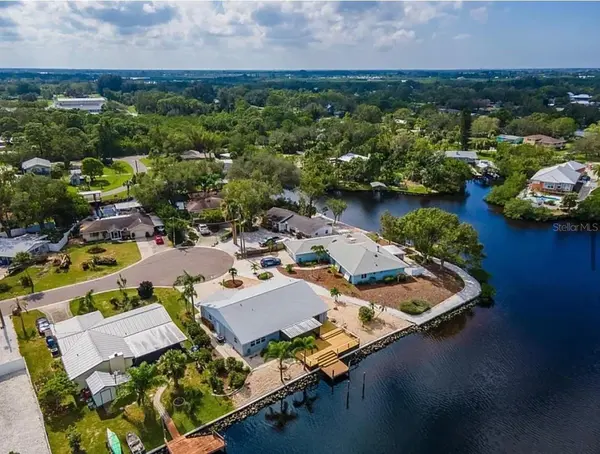 805 LEISEY CIR, Ruskin, FL 33570