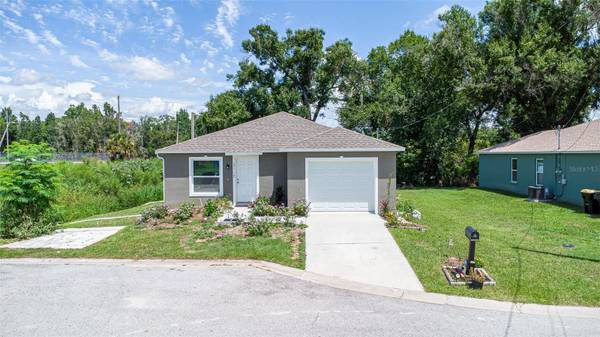 151 1ST ST, Winter Haven, FL 33880