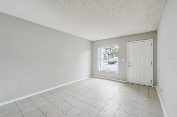 2 LAKE VILLA WAY, Kissimmee, FL 34743