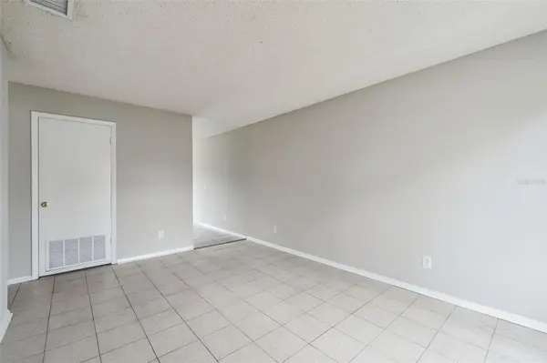 2 LAKE VILLA WAY, Kissimmee, FL 34743