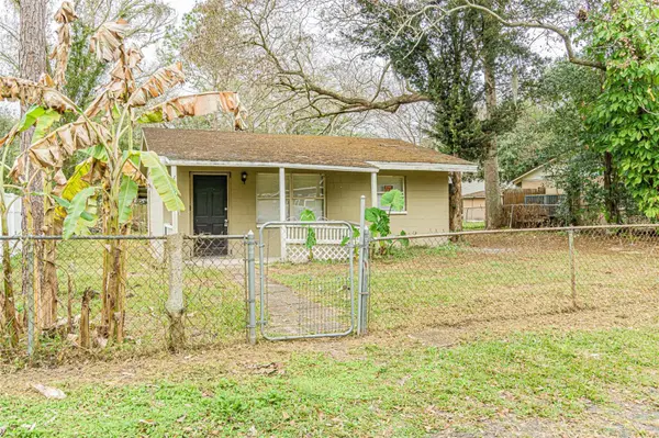 14918 PINECREST RD, Tampa, FL 33613