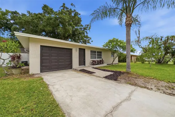 11325 110TH AVE, Largo, FL 33778