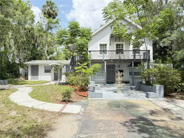 123 S ARLINGTON AVE #C, Deland, FL 32724