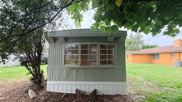 115 WHITFIELD ST, Mulberry, FL 33860