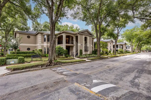 1055 KENSINGTON PARK DR #613, Altamonte Springs, FL 32714