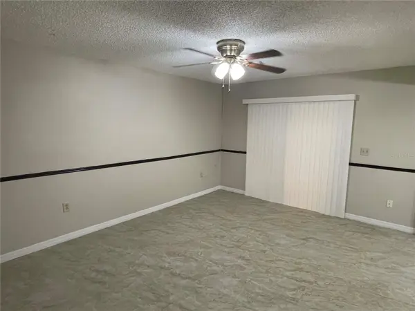 1000 LAKE OF THE WOODS BLVD #F106, Fern Park, FL 32730