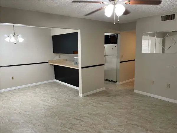 1000 LAKE OF THE WOODS BLVD #F106, Fern Park, FL 32730
