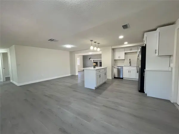 3314 COLUMBUS DR, Holiday, FL 34691
