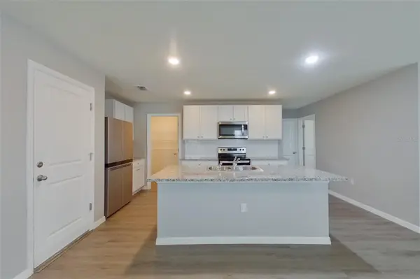 8584 SW 43RD TER, Ocala, FL 34476