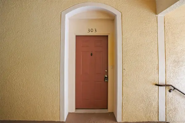 8775 SARTORI ST #303, Orlando, FL 32829