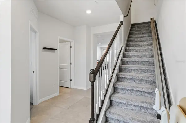 6910 REVERIE PARK AVE ST, Orlando, FL 32829