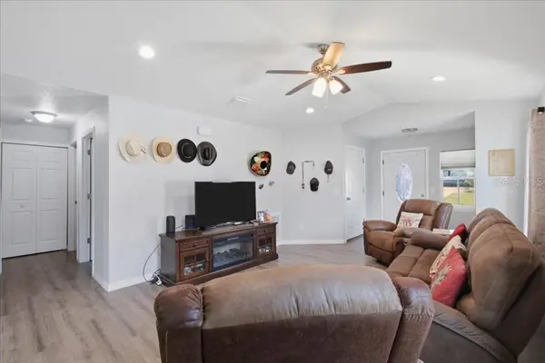 14584 20TH ST, Dade City, FL 33523