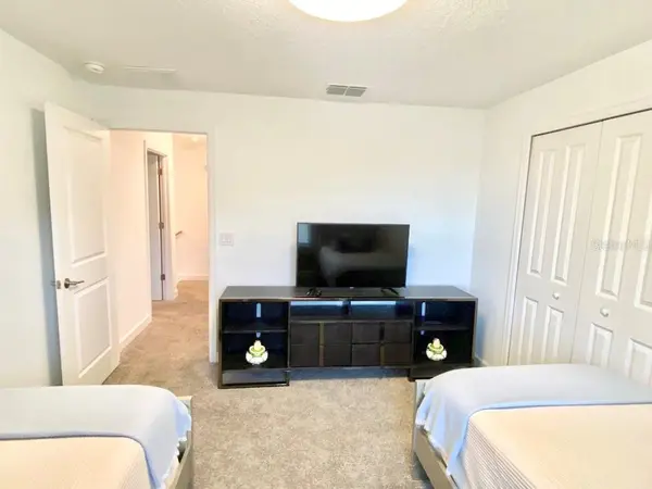 8955 CABOT CLIFFS DR, Davenport, FL 33896