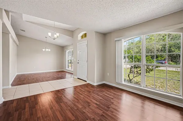 300 KINGFISH DR, Kissimmee, FL 34759