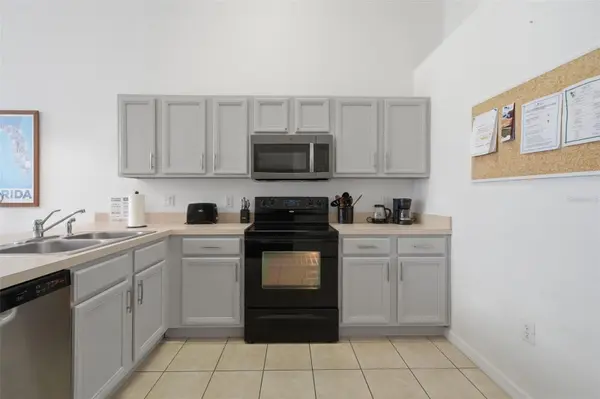 155 BAREFOOT BEACH WAY, Kissimmee, FL 34746