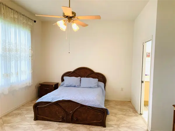 809 SUMMIT GREENS BLVD, Clermont, FL 34711