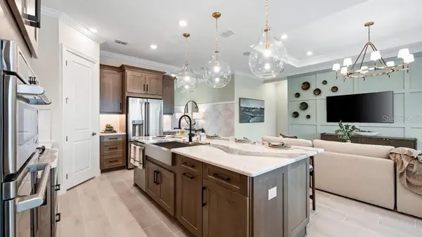 11221 CARDING MILL LN, Winter Garden, FL 34787