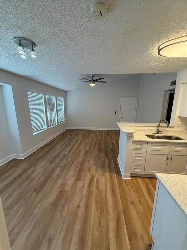 11520 WESTWOOD #527, Orlando, FL 32821