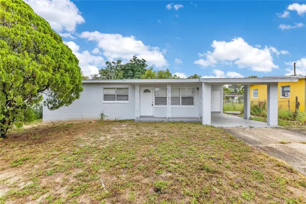 6132 W LIVINGSTON ST, Orlando, FL 32835