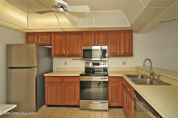 3799 S BANANA RIVER BLVD #823, Cocoa Beach, FL 32931