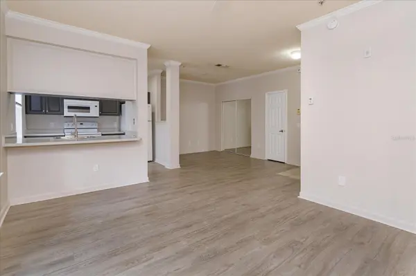 860 N ORANGE AVE #243, Orlando, FL 32801