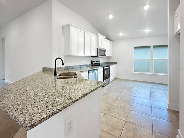 7648 BENT TREE LOOP, St Cloud, FL 34771