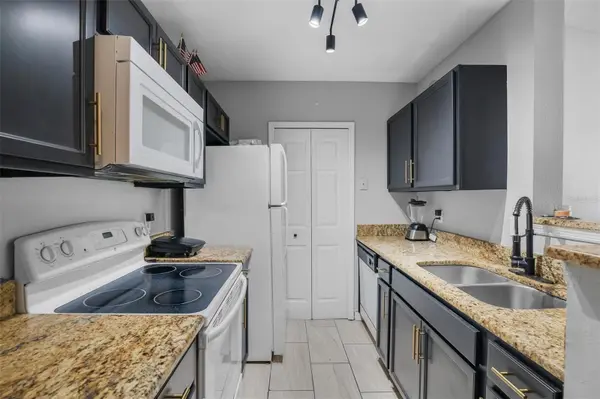 4360 S KIRKMAN RD #408, Orlando, FL 32811