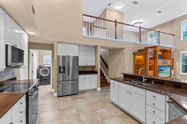 525 SADDLEWOOD LN, Winter Springs, FL 32708