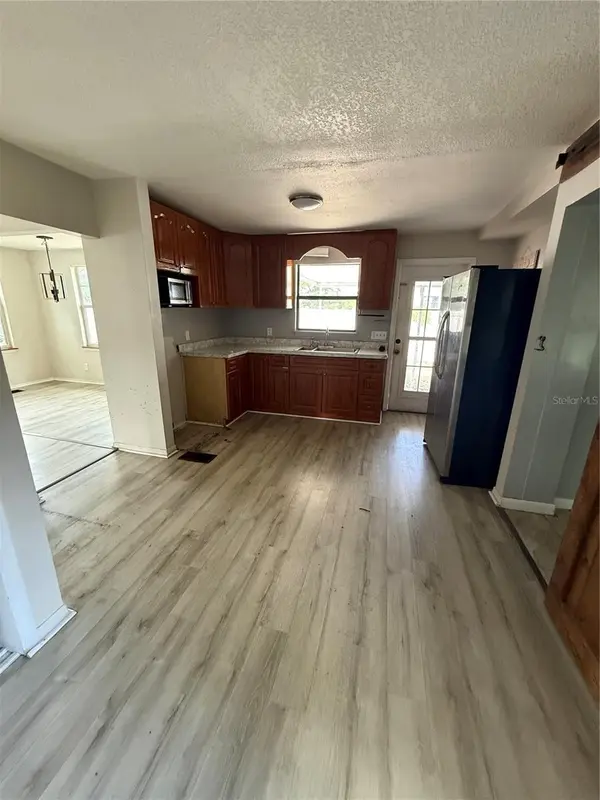 137 E MAINE AVE, Longwood, FL 32750