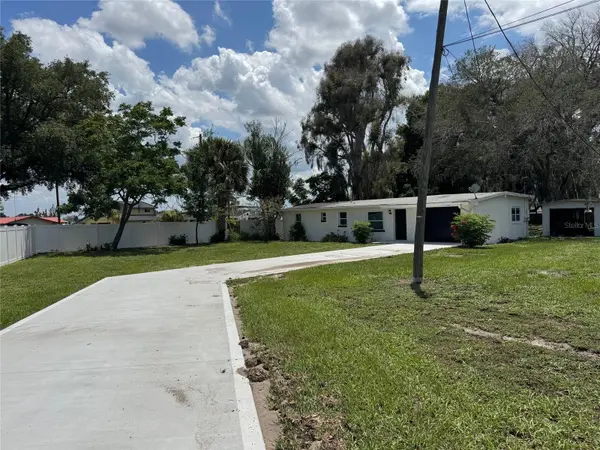 2121 GREENWAY DR, Winter Haven, FL 33881