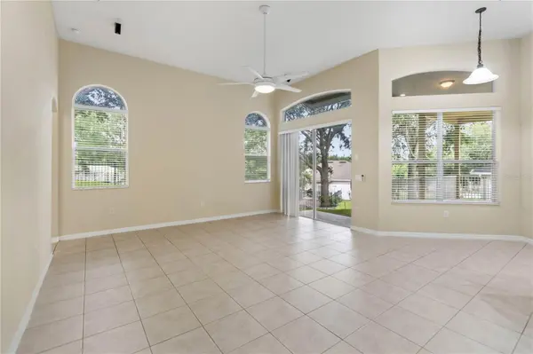 513 PARKSIDE POINTE BLVD, Apopka, FL 32712